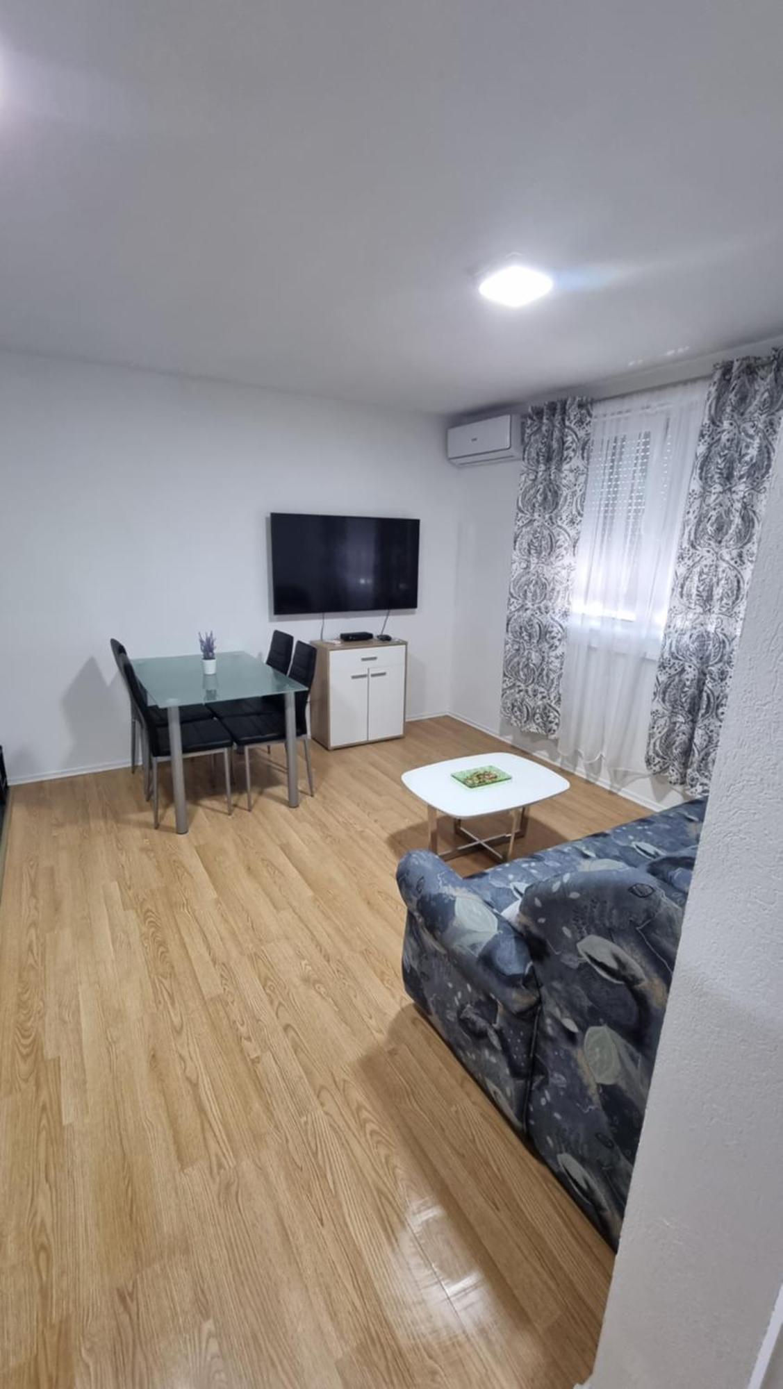 Muric Apartman 9 Liubliana Exterior foto